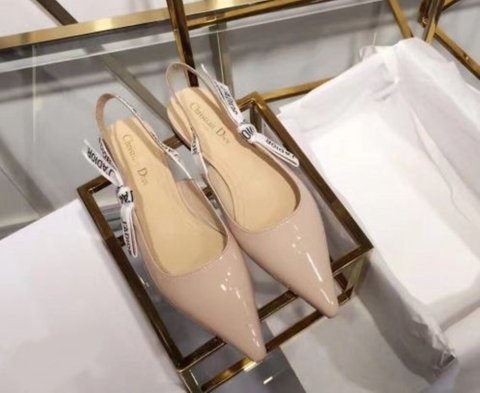 Jadior Ten Rugan Babet