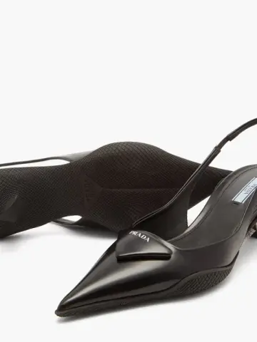 Siyah Krampon Logo Stiletto