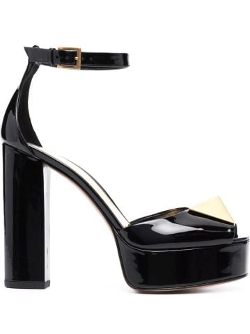 Lovly Rockstud Platform